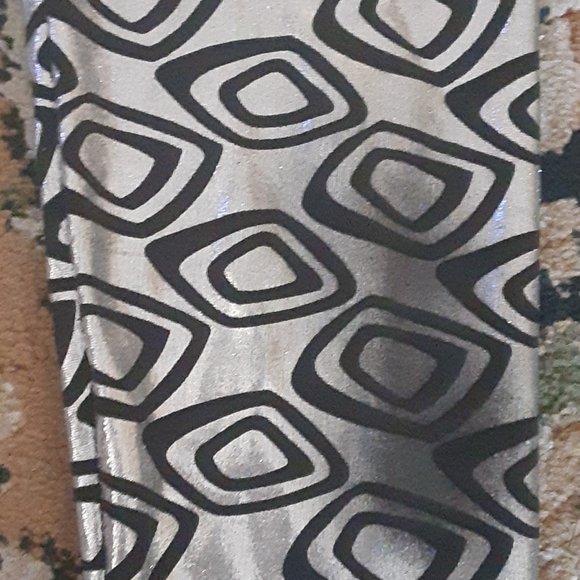 ⭐Host Pick⭐Girls Dance or Halloween Costume - Picture 6 of 6